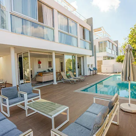 The Royal Palace Lux * Protaras